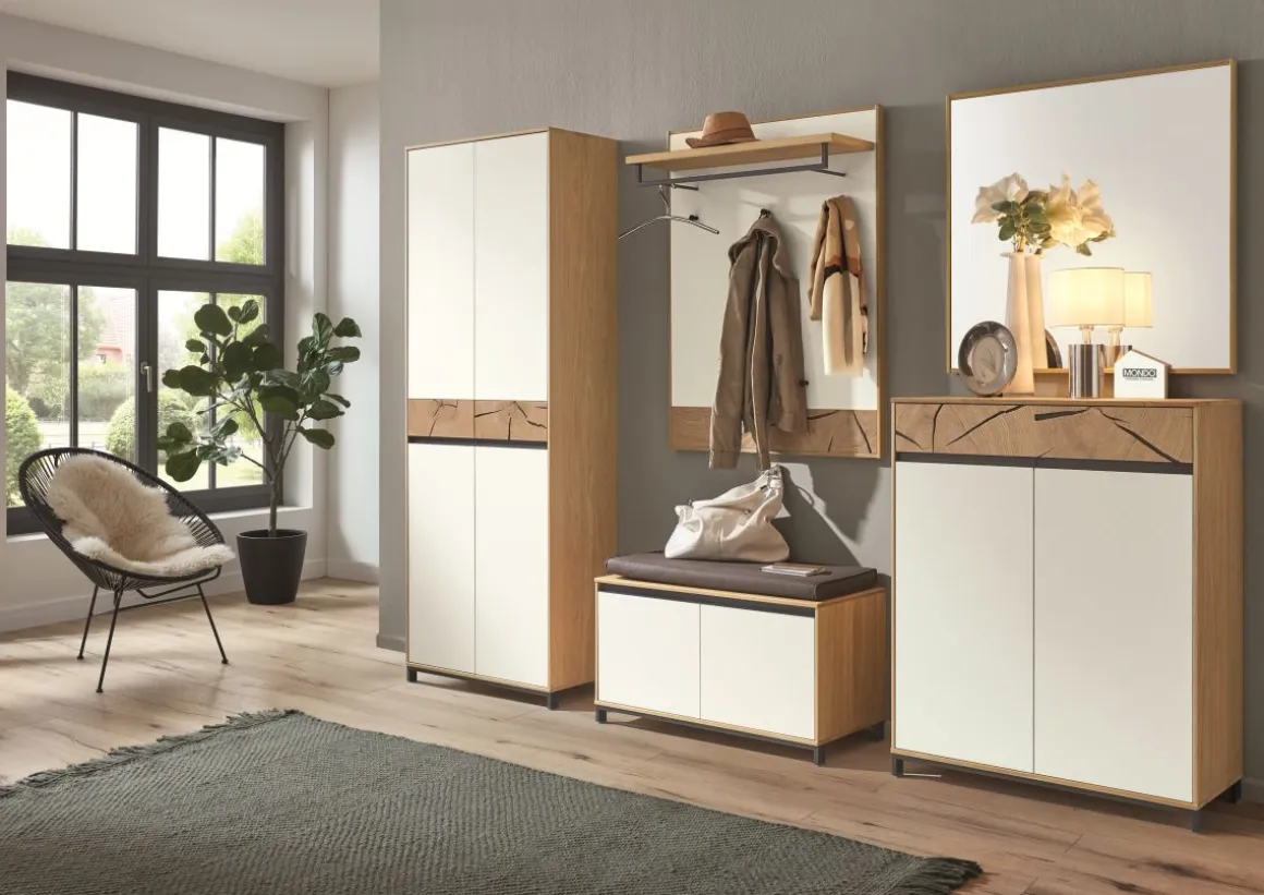 Garderobe Kastina